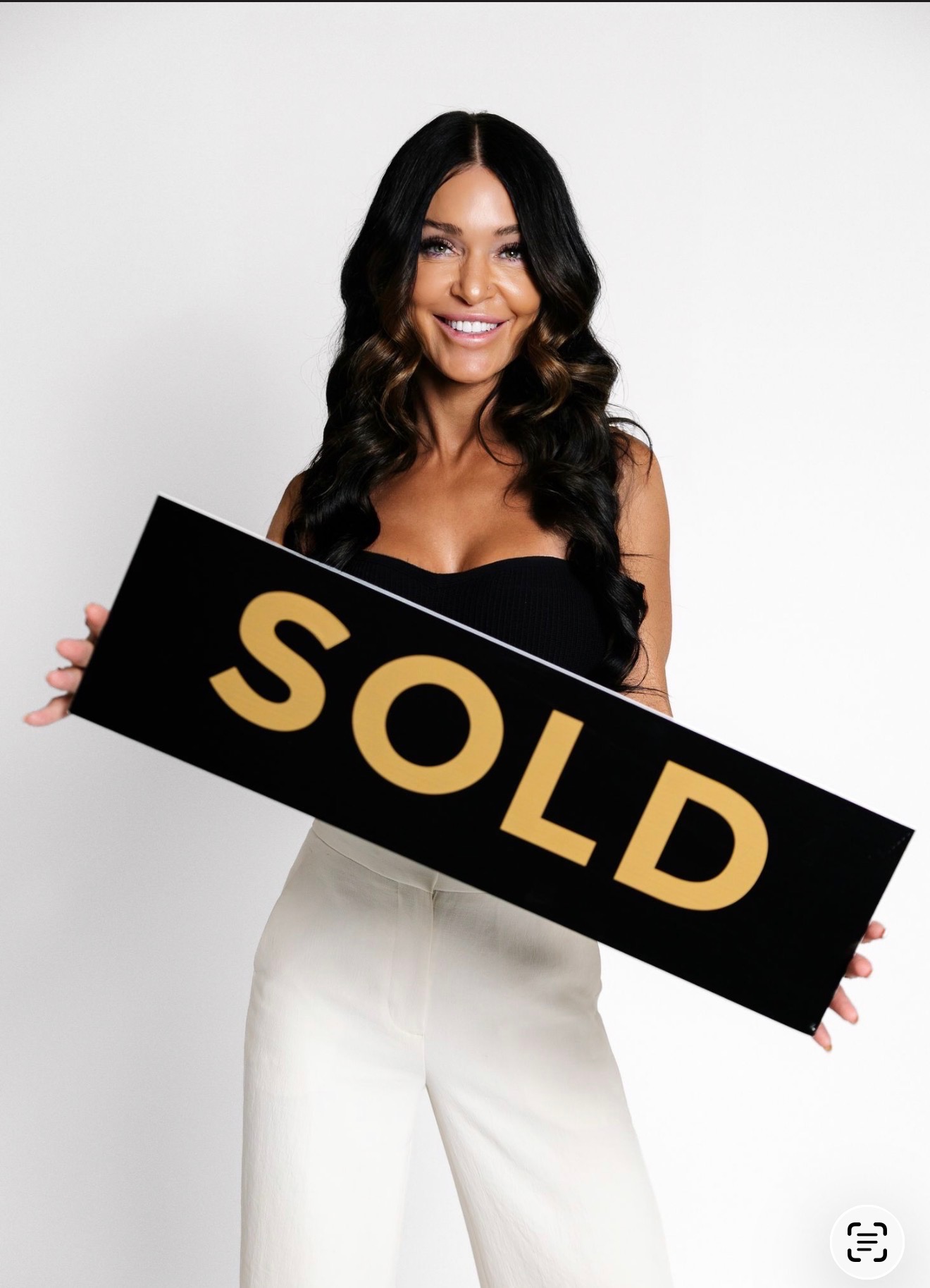 Nicole McGillis Real Estate agents